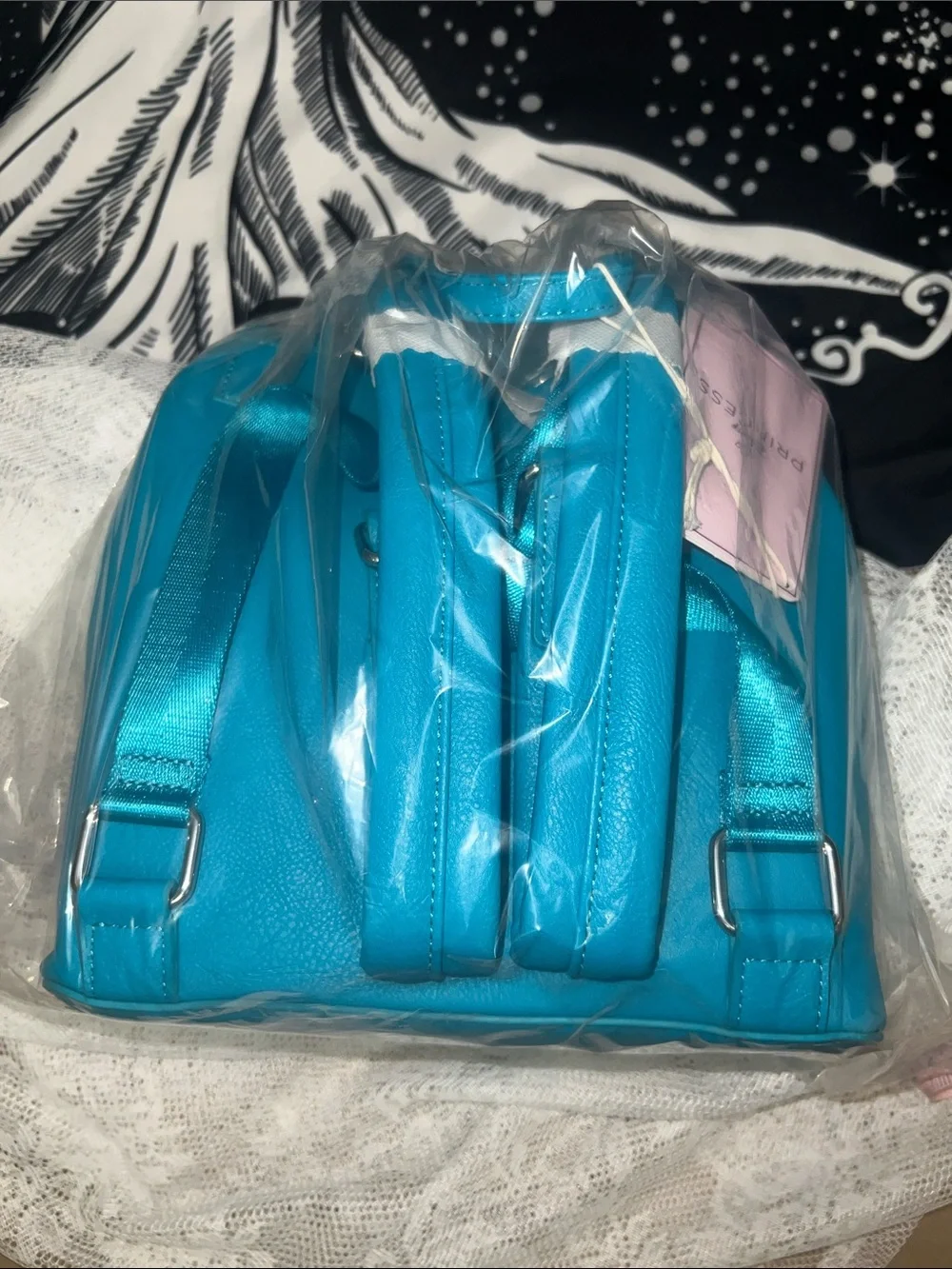 🧜🏼‍♀️ NWT-Loungefly Disney The Little Mermaid Ariel Kisslock Mini Backpack